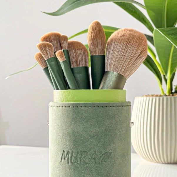 MORA T/BRUSH
